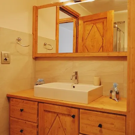 아파트 Maison Carrel Elegant 8