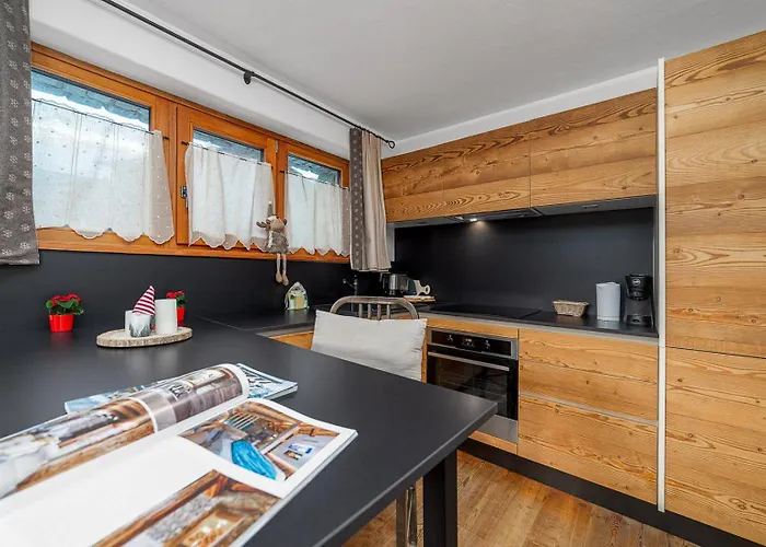 Апартаменти Maison Carrel Elegant 8 Брей-Червінія