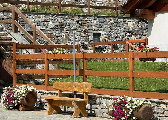 Апартаменти Maison Carrel Elegant 8